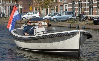 Isloep toont haar hybride motor op Boot Holland